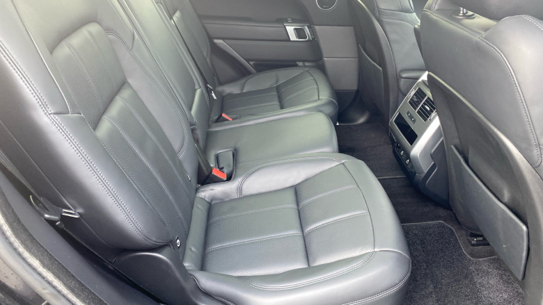 Land Rover Range Rover Sport 2.0 P400e HSE Dynamic 5dr Auto Estate